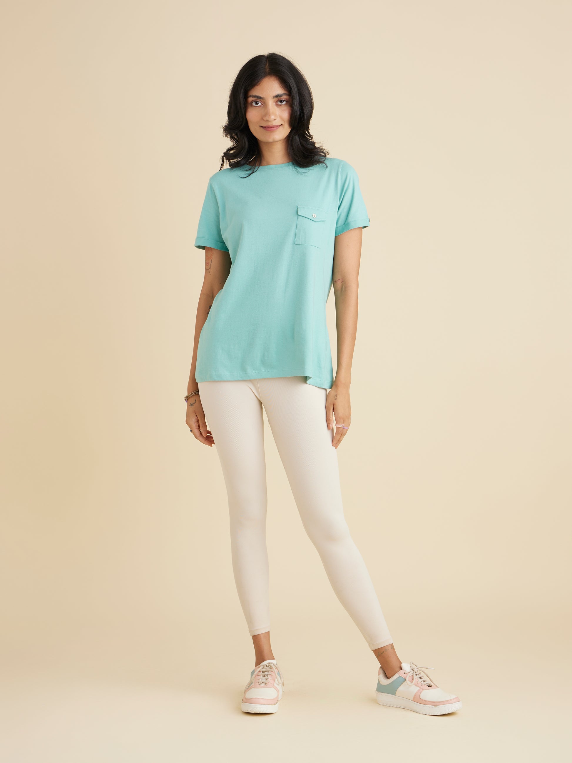 The acanthus top green